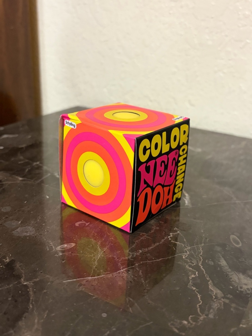 Color changing NEEDOH